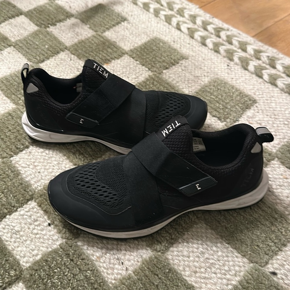 Tiem Slipstream Cycle Spin Bike Shoes Cleats EUC 8.5